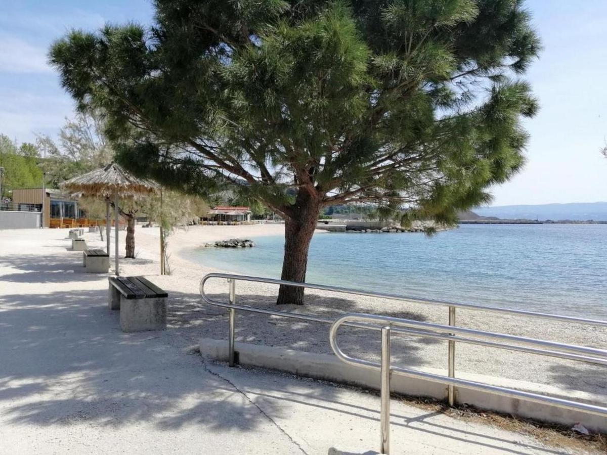 Apartments Sun & Sea Dugi Rat Εξωτερικό φωτογραφία