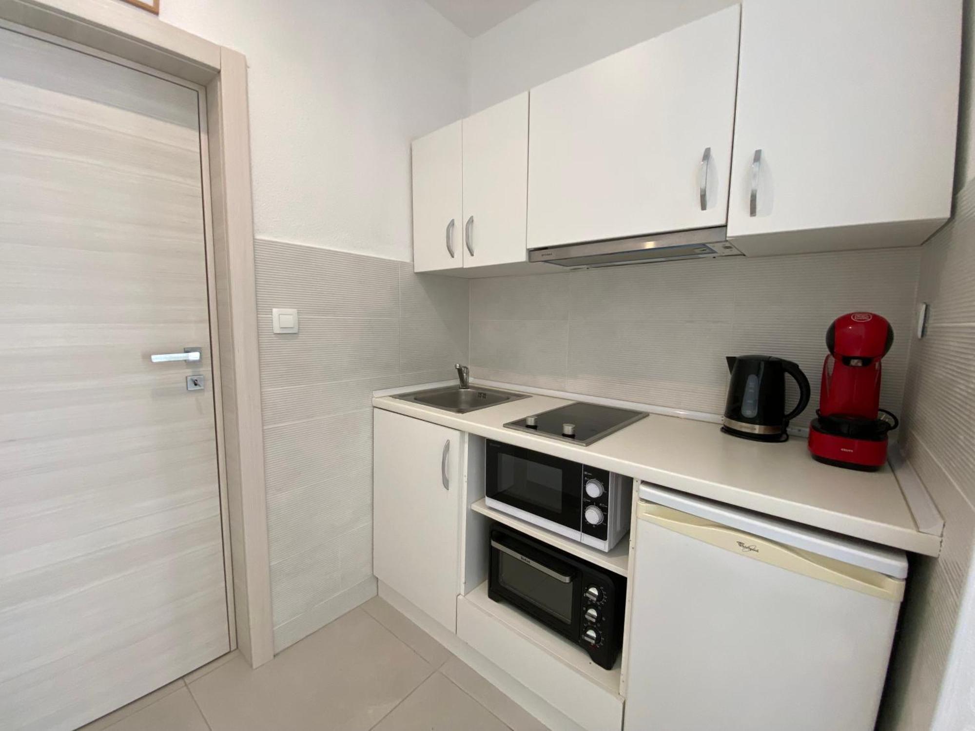 Apartments Sun & Sea Dugi Rat Εξωτερικό φωτογραφία
