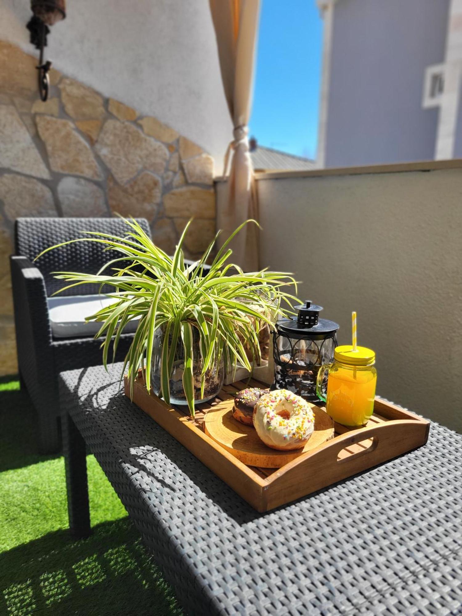 Apartments Sun & Sea Dugi Rat Εξωτερικό φωτογραφία