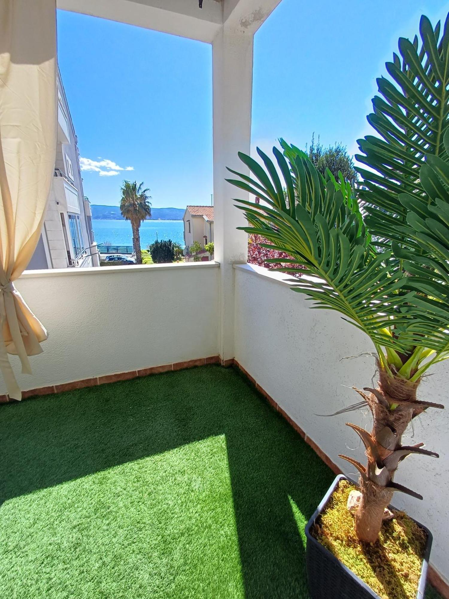 Apartments Sun & Sea Dugi Rat Εξωτερικό φωτογραφία